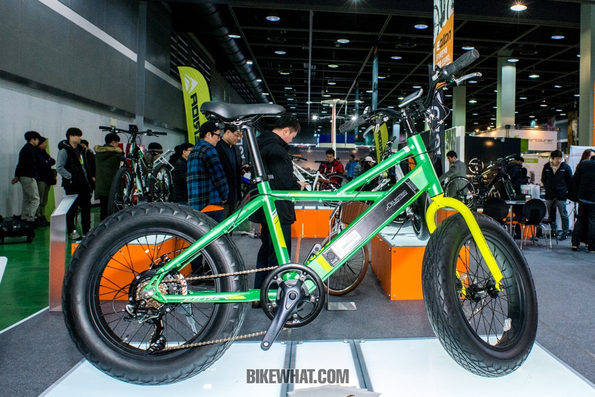 news_ebike_show_15.jpg