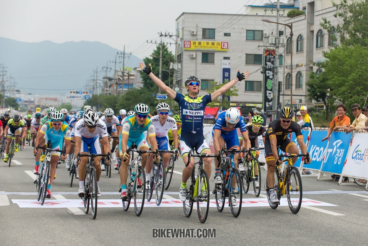 tourdekorea_2015_03.jpg