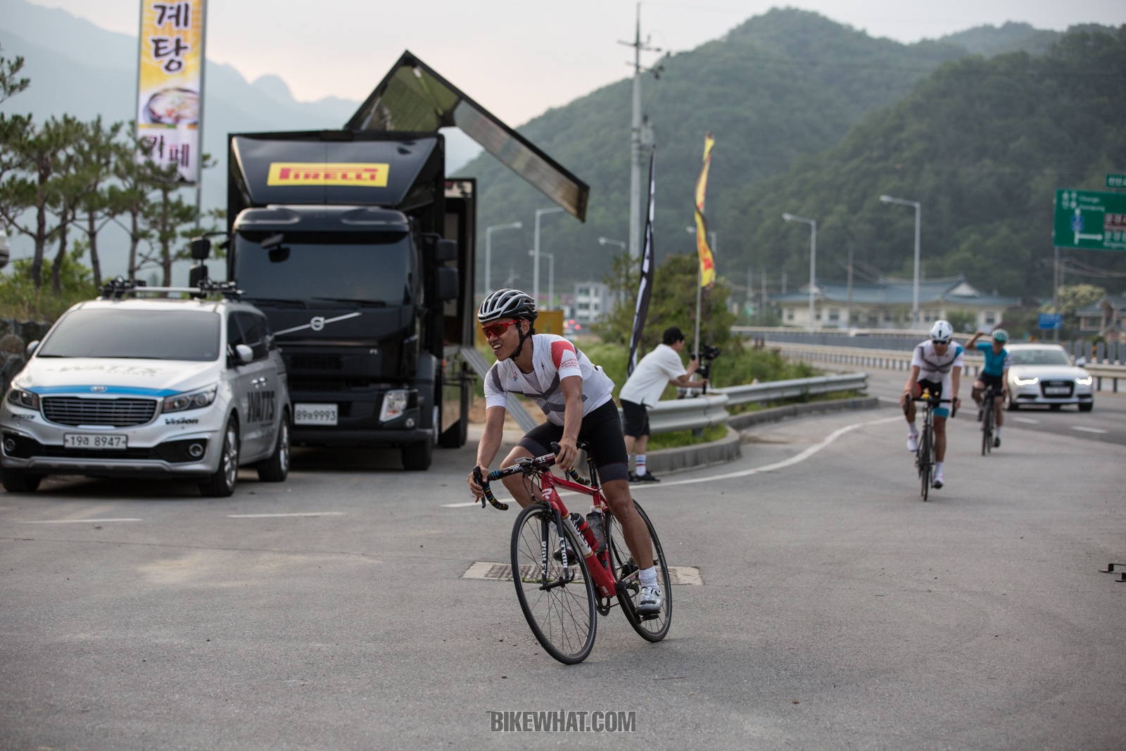 2019_KoreaCharityRide_13.jpg