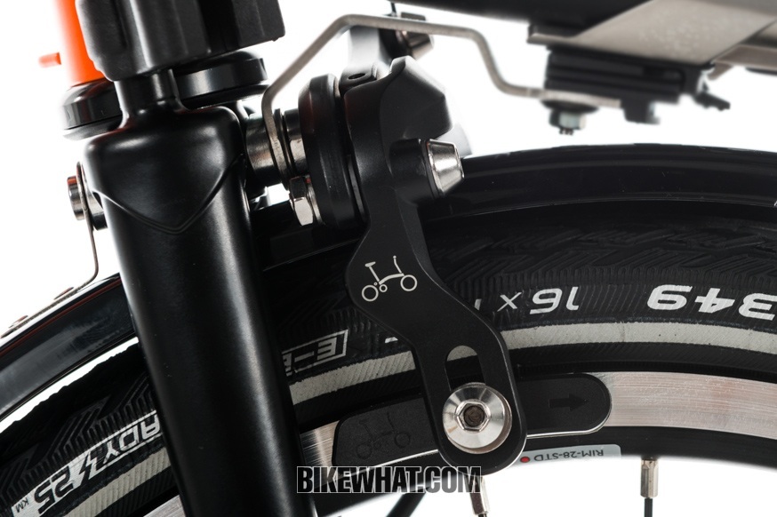 gear_brompton_18blackedition_3.jpg