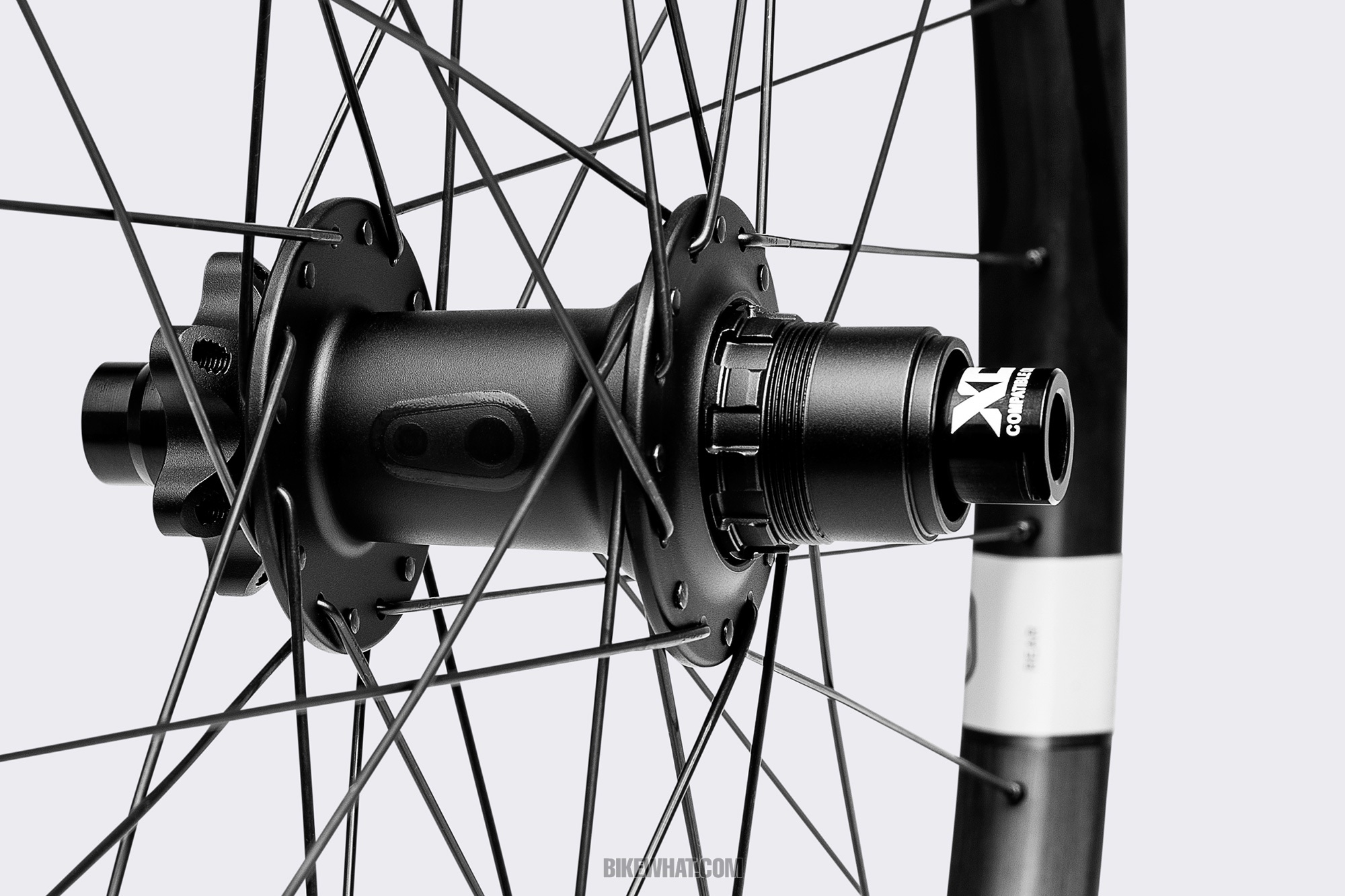 Gear_Crankbrothers_Synthesis_Alloy_STANDARD_HUB.jpg