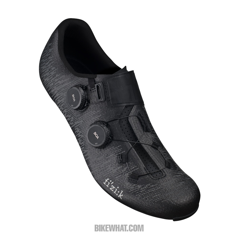 gear_Fizik_VENTO_INFINITO_R2_KNIT_CARBON_1.jpg