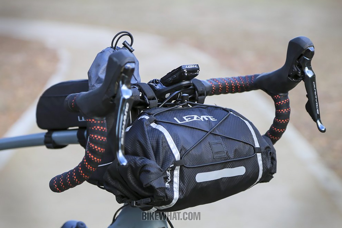 Lezyne_bike_bag_03.jpg