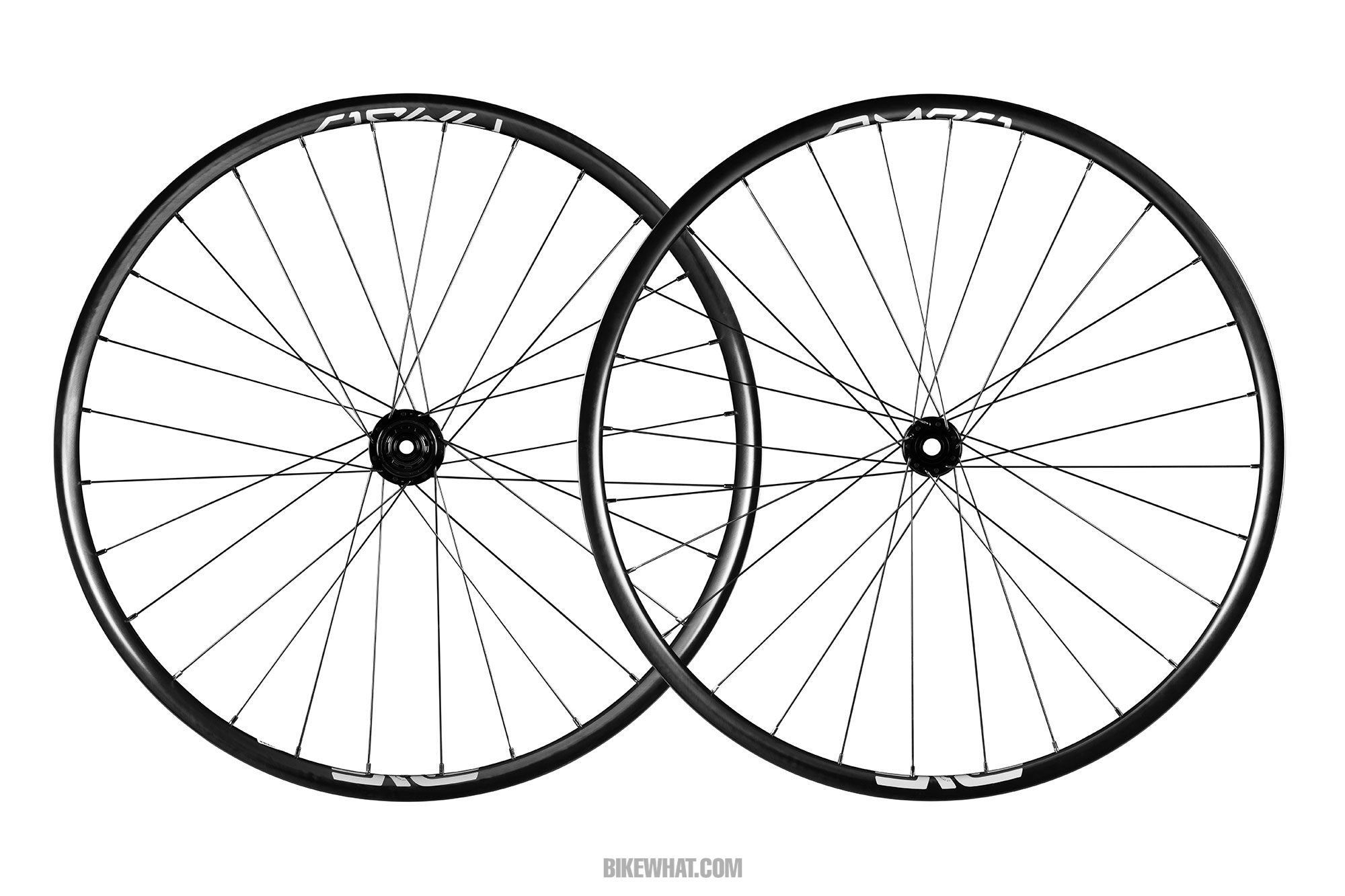 Gear_ENVE_Foundation_AM30_1.jpg