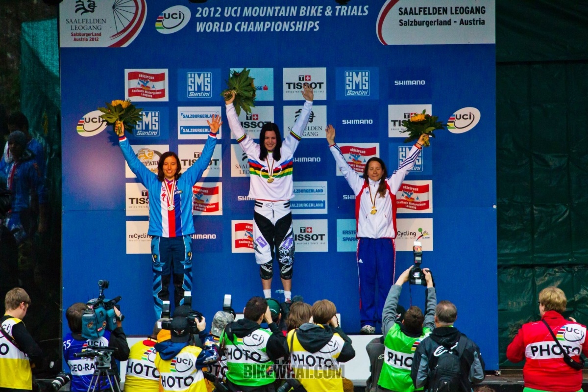 Worlds-2012_4X_Women-Podium_by-AleDiLullo-6762.jpg