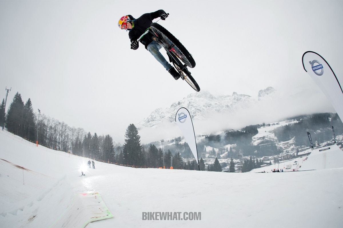 WhiteStyle2013_Thomas_Genon_action-shot_byBartekWolinski_-(2).jpg