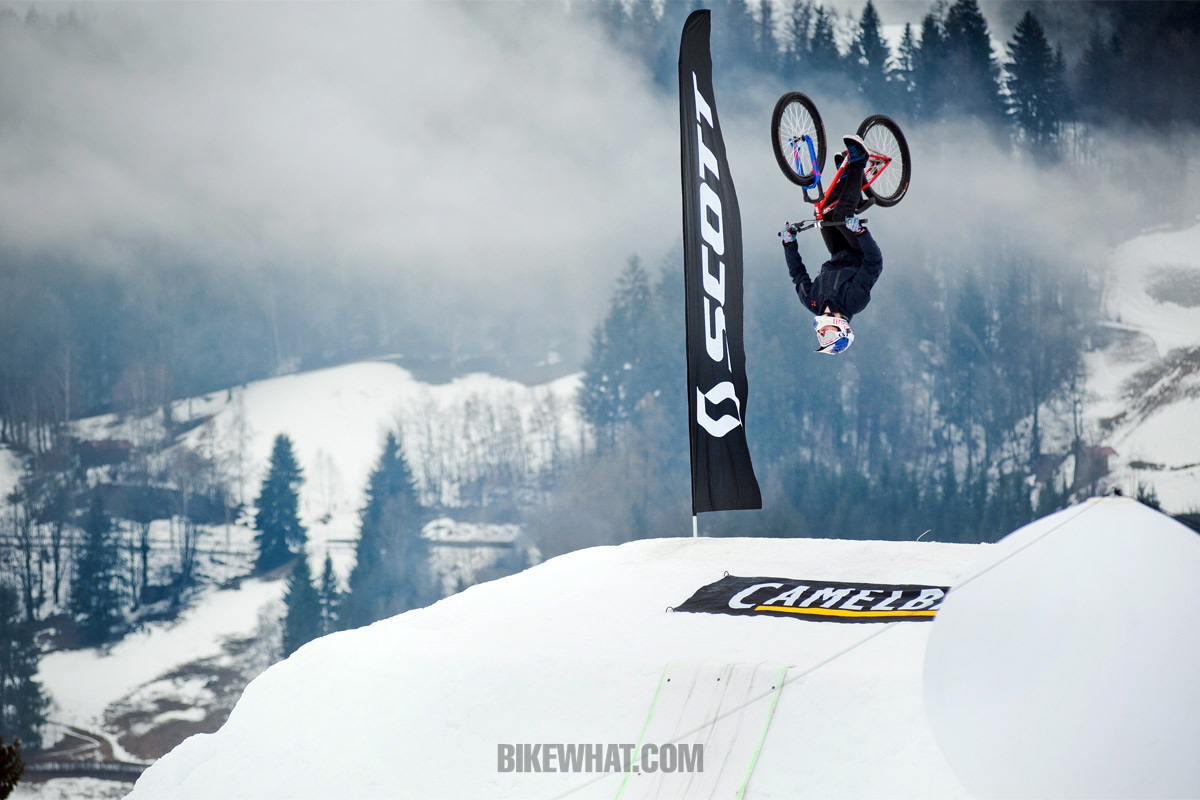 WhiteStyle2013_Szymon_Godziek_action-shot_byBartekWolinski_.jpg