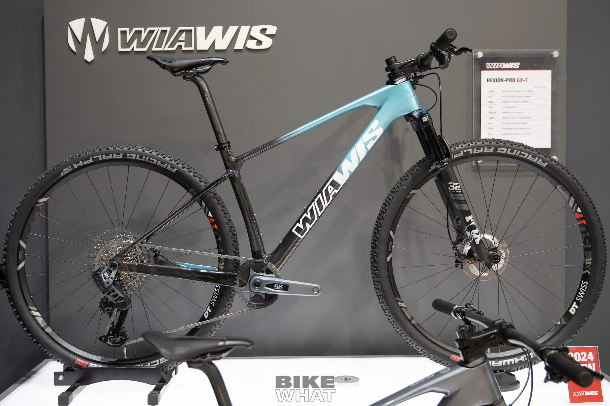 gear_Wiawis_2024_new_product_Hexion_pro_xp_8