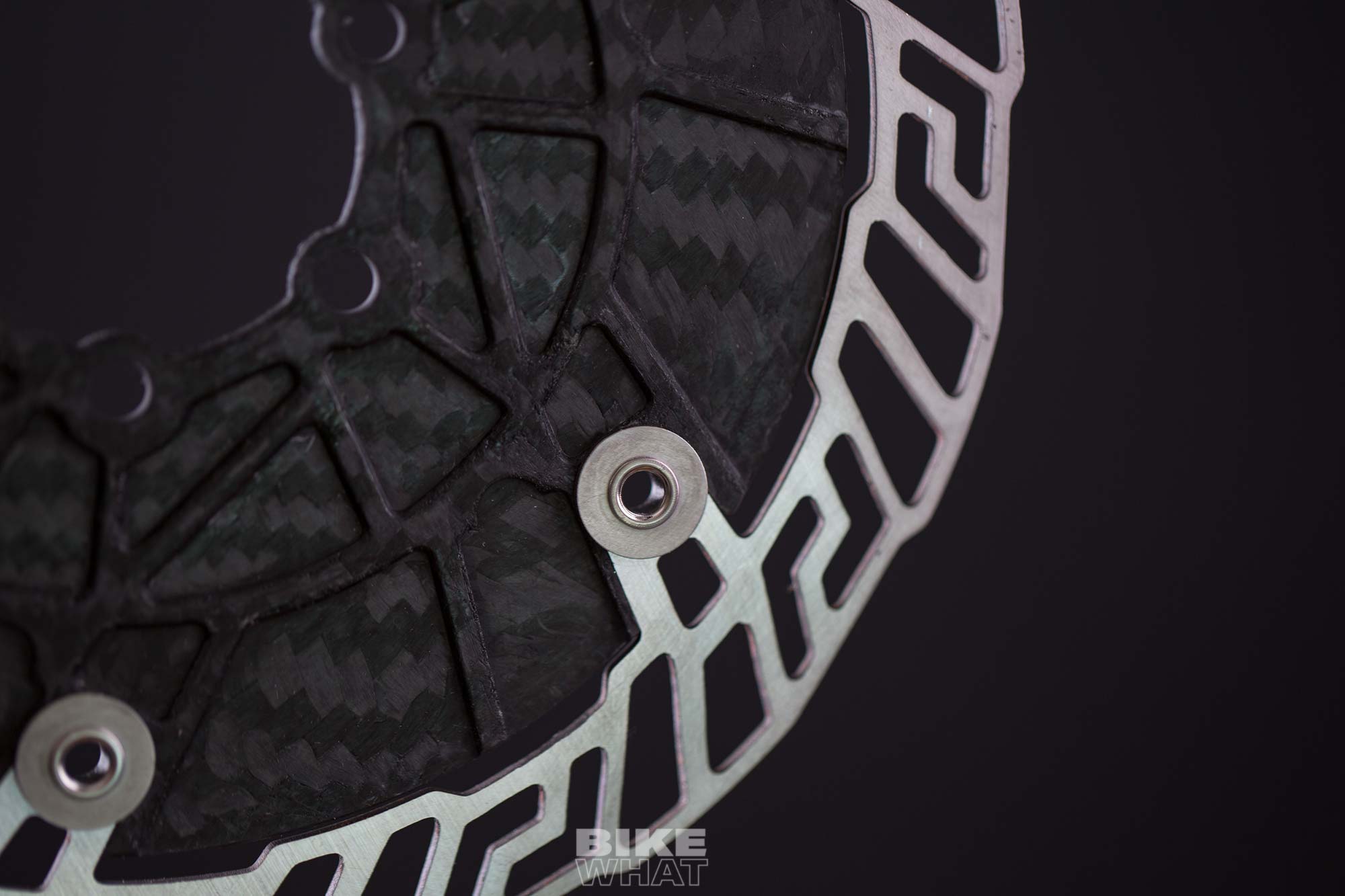 체이서 경량 브레이크 로터 이미지 gear_CHASER_Aero_Carbon_Rotor_2