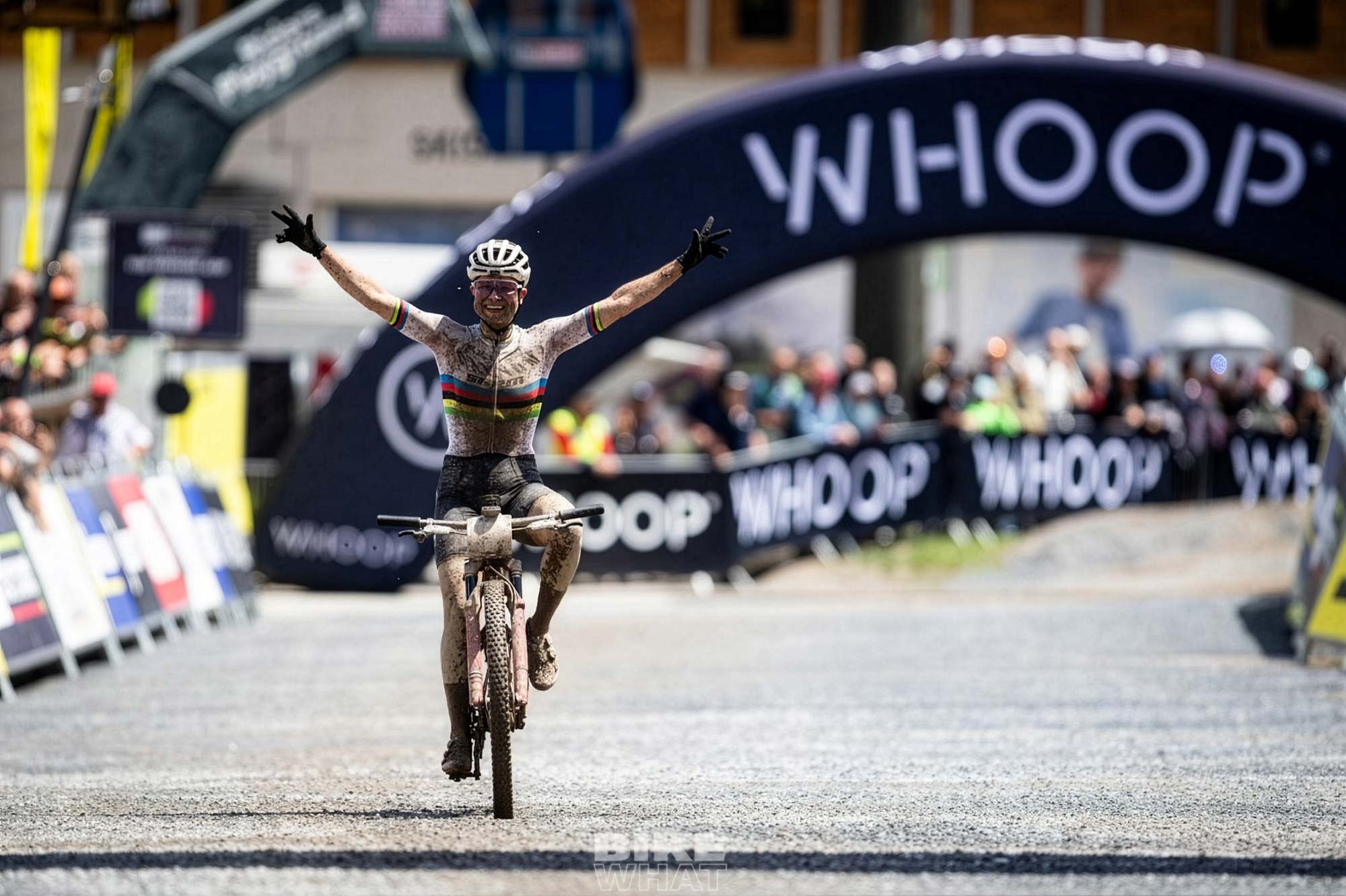횔·아일스, 브아시와 리스베스 레오강 월드컵 제패 이미지 news_WHOOP-UCI-Mountain-Bike-World-Series._Leogang_3