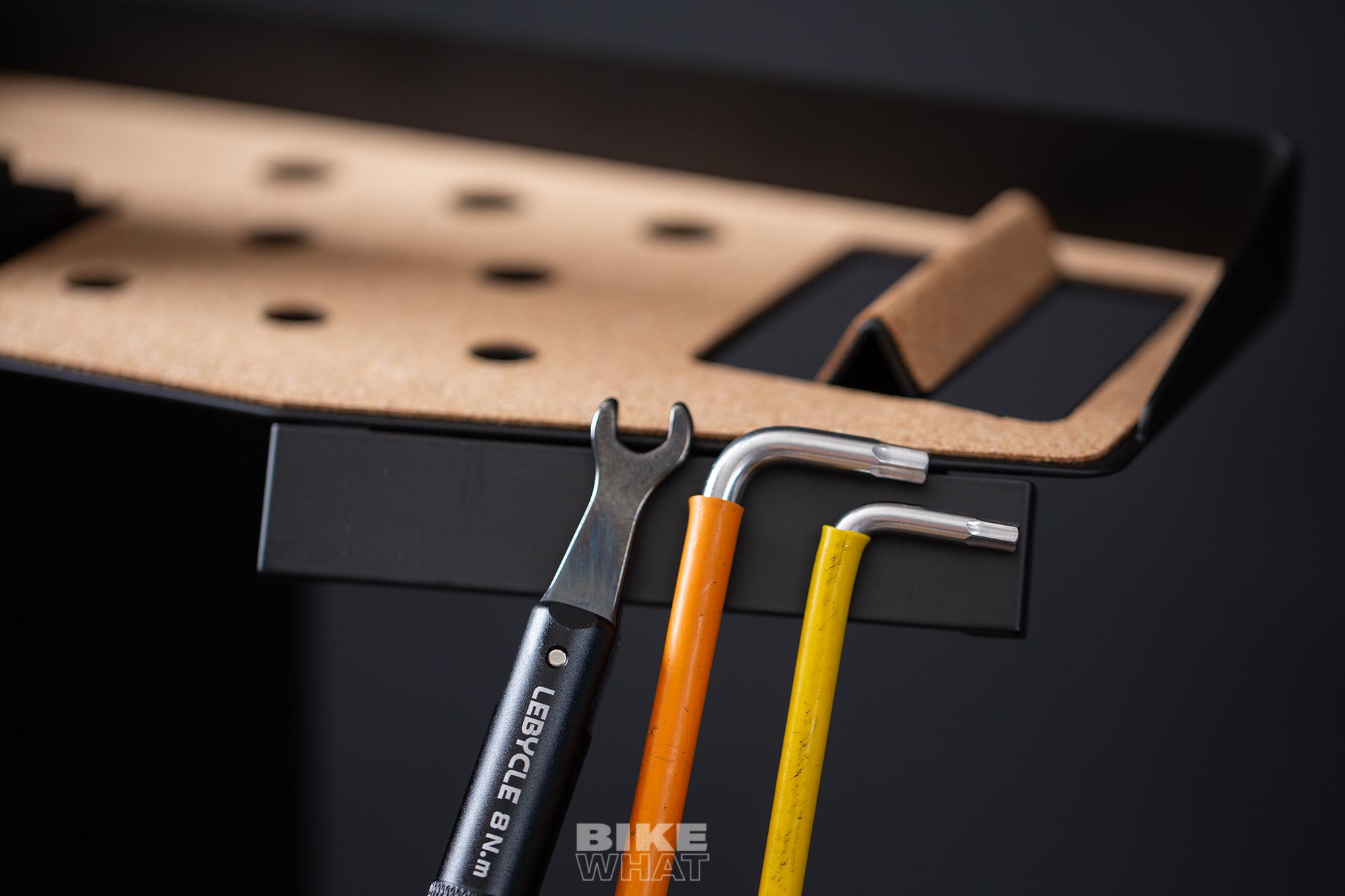 렘코 전동 바이크 리프트 리페어 스탠드 이미지 gear_remco_electric_bicycle_repair_stand_12