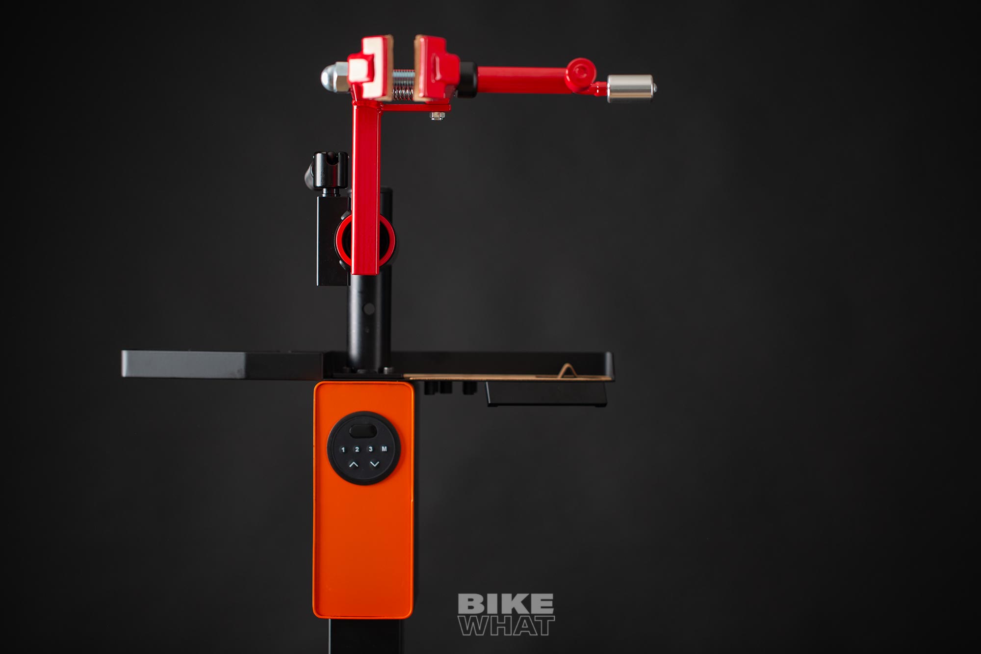 렘코 전동 바이크 리프트 리페어 스탠드 이미지 gear_remco_electric_bicycle_repair_stand_18